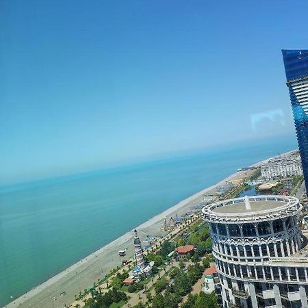 Apartment On Sherif Khimshiashvili Street 15B Batumi Zewnętrze zdjęcie