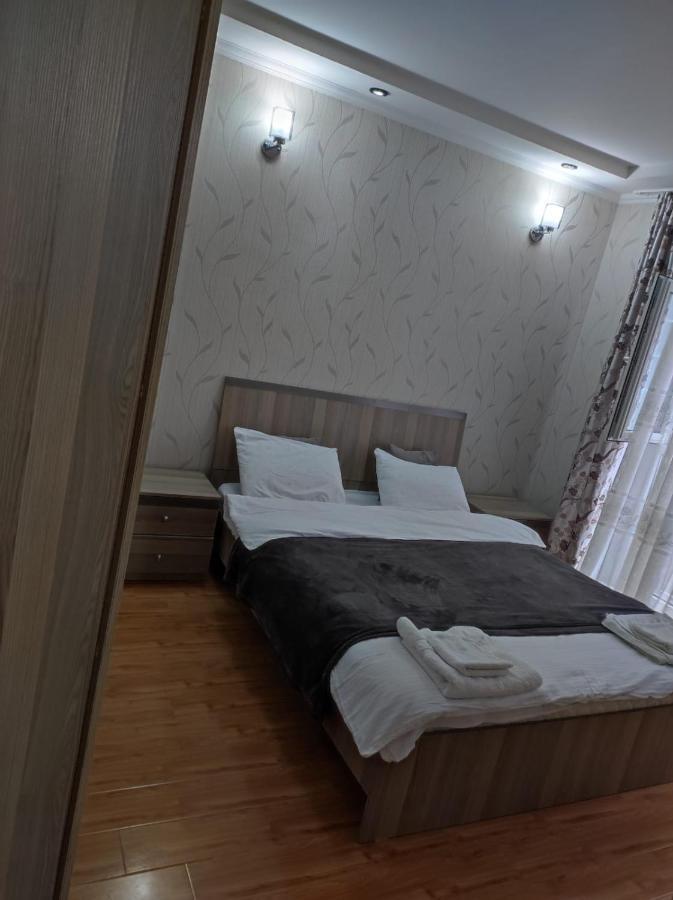 Apartment On Sherif Khimshiashvili Street 15B Batumi Zewnętrze zdjęcie
