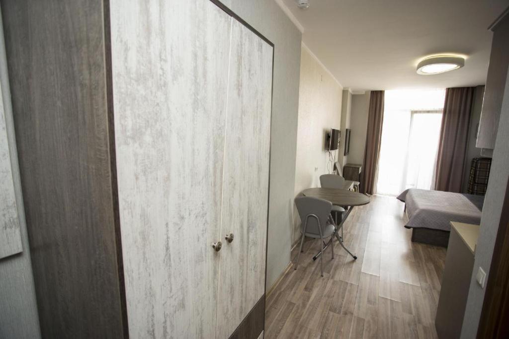 Apartment On Sherif Khimshiashvili Street 15B Batumi Zewnętrze zdjęcie