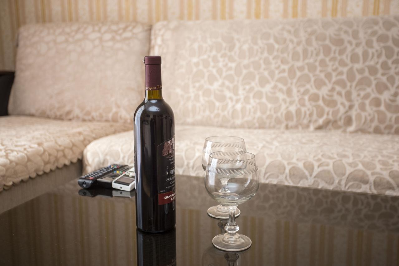 Apartment On Sherif Khimshiashvili Street 15B Batumi Zewnętrze zdjęcie