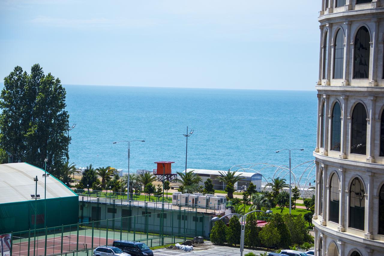 Apartment On Sherif Khimshiashvili Street 15B Batumi Zewnętrze zdjęcie